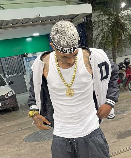 MC Theuzyn artist profile image