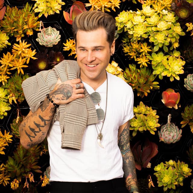 Ryan Cabrera's artist profile image