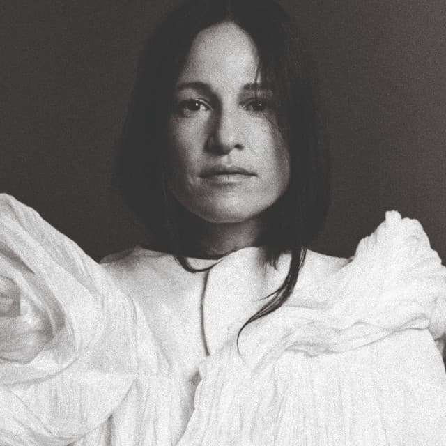 Carminho artist profile image