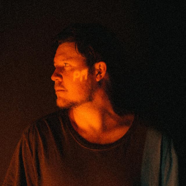 Jarryd James artist profile image