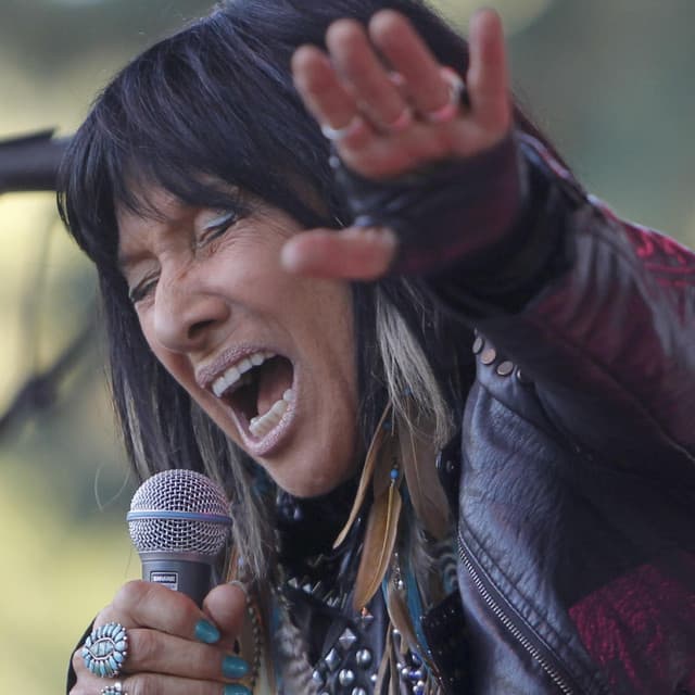 Buffy Sainte-Marie artist profile image