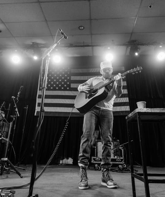 Jeb Gipson artist profile image