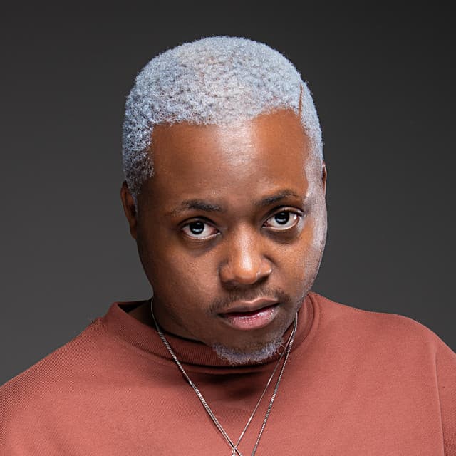 Kelvin Momo's artist profile image