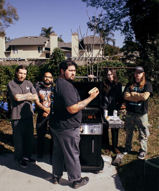 The High Curbs's artist profile image