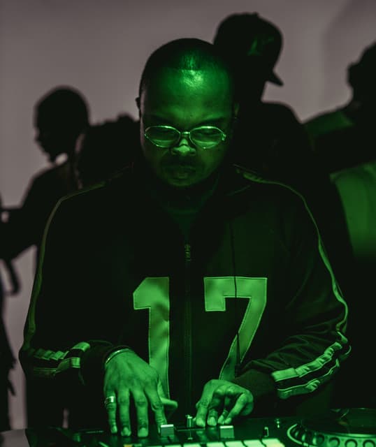Kamari Esson artist profile image