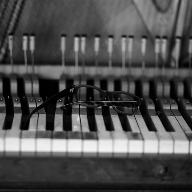 Laurent Denis artist profile image