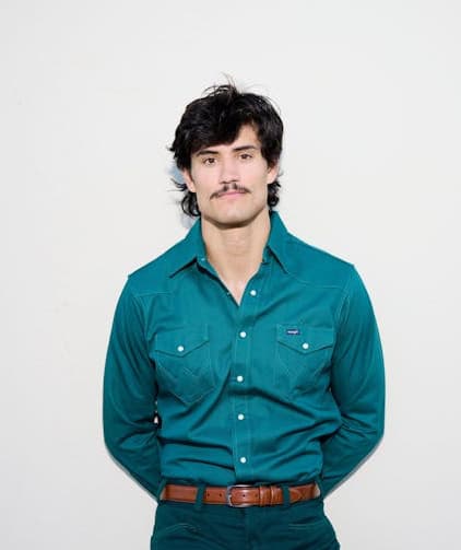 Carter Vail's artist profile image