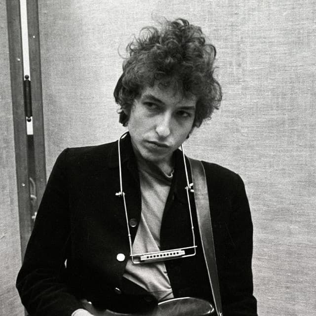 Bob Dylan's artist profile image