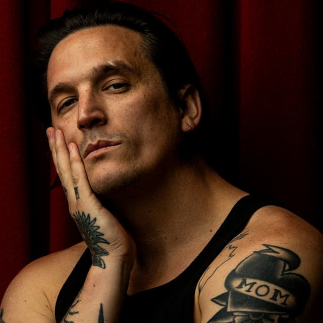 Liam St. John artist profile