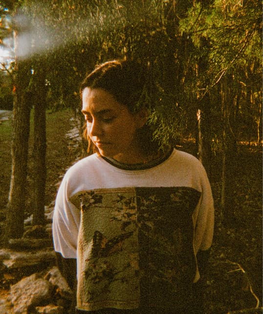 Abby Holliday artist profile image