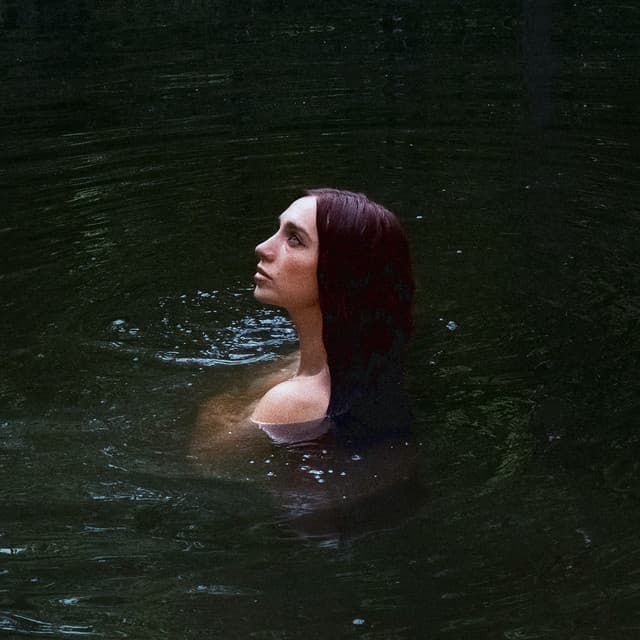 Anna Graves artist profile image