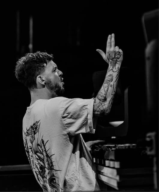 PhaseOne artist profile