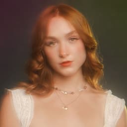 Bella White's artist profile image