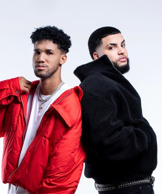 Mauro y El Pitu artist profile image