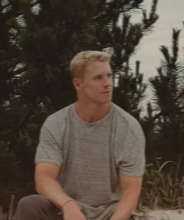 Alex Baker artist profile image