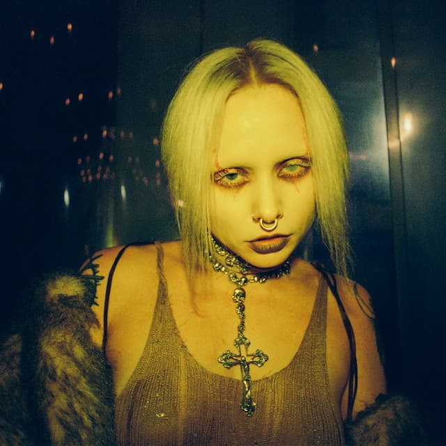 Mimi Barks's artist profile image
