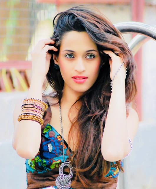 Shweta Pandit artist profile image