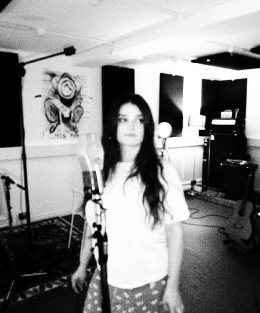 Caitlin artist profile image