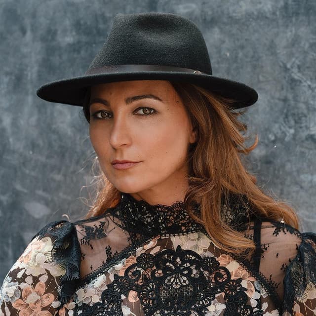 Magdalena artist profile image