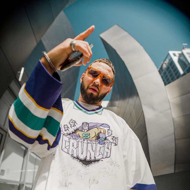 Andy Mineo artist profile image