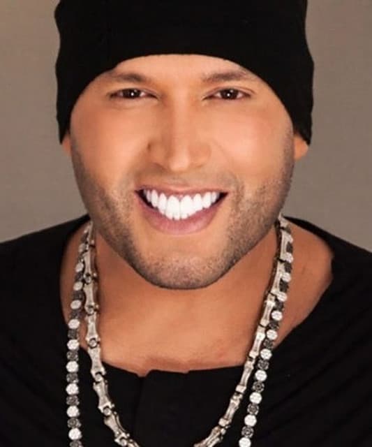 El Potro Alvarez artist profile image