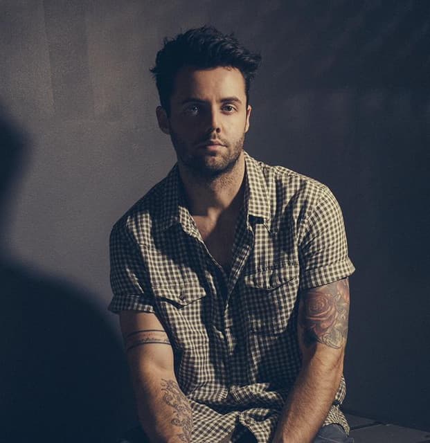 S.E. Bastian artist profile image