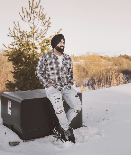 Simar Panag artist profile image