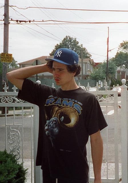 Tedy Andreas artist profile image