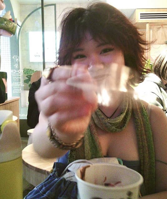 beartheknee artist profile image