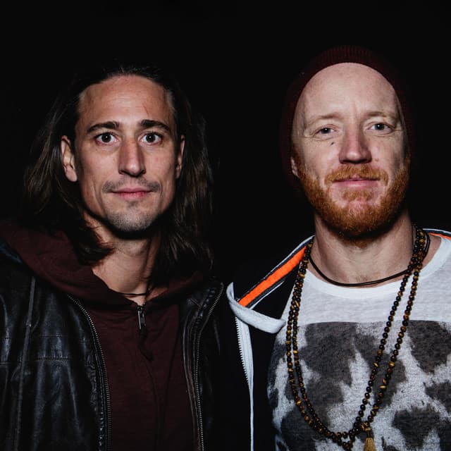 Hang Massive artist profile