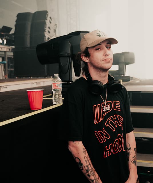 Blunts & Blondes's artist profile image