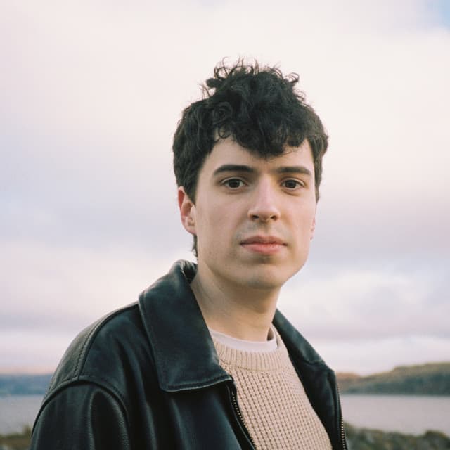 Lewis McLaughlin artist profile image