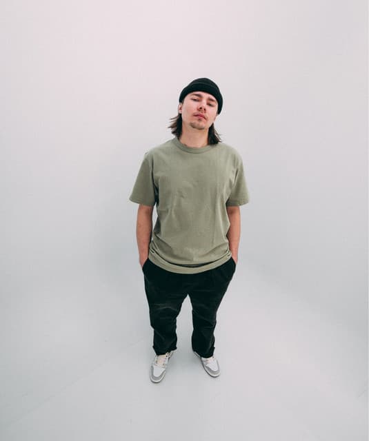 Izzy Vadim's artist profile image