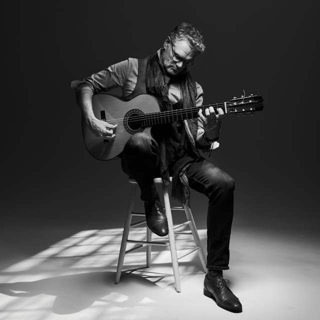 Jesse Cook's artist profile image