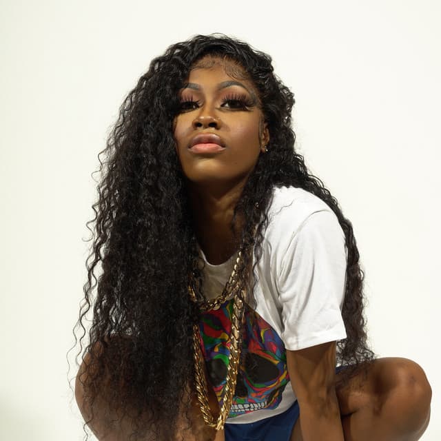 Toni Soleil artist profile image