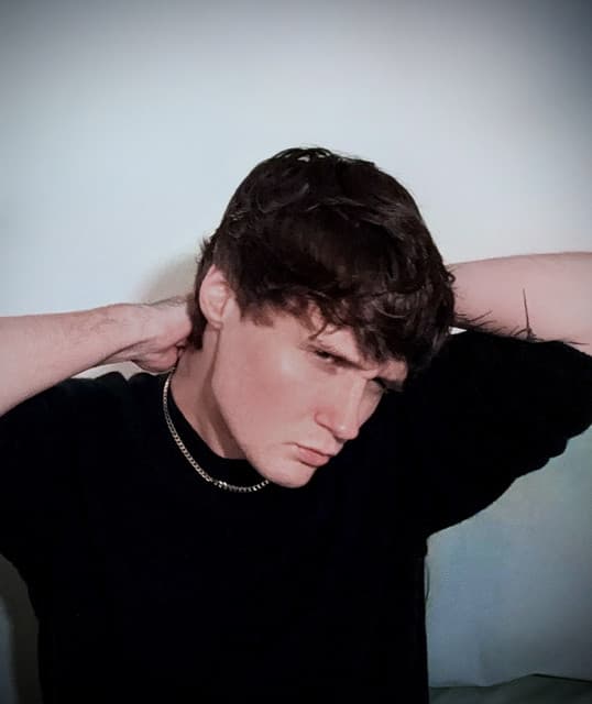 Calcium artist profile image