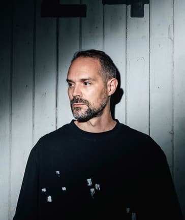 Einmusik artist profile image