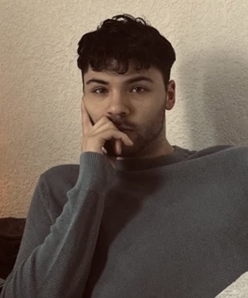 Noah Baker artist profile image