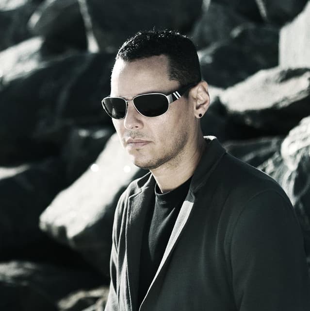 Robert Taylor artist profile image