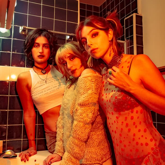 Kid Sistr artist profile image