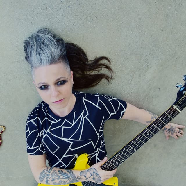 Erin McKeown artist profile image