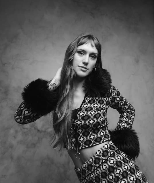 Lilly Winwood artist profile image