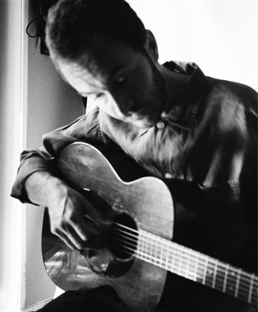 Tom Smith artist profile image