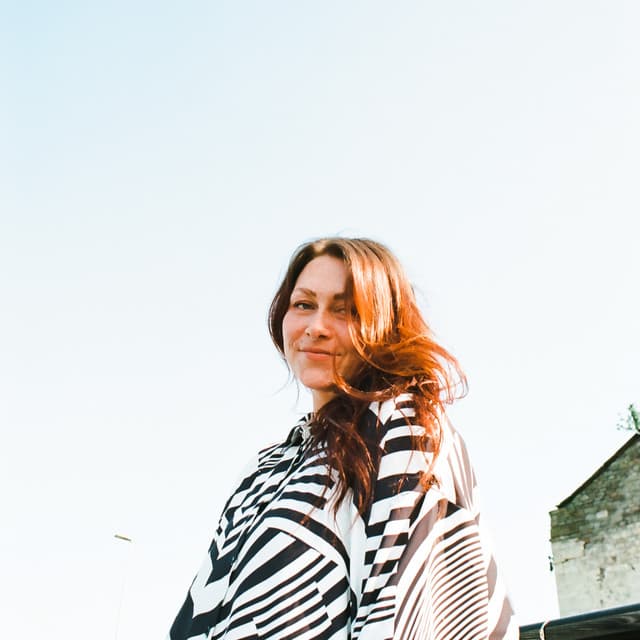 Charli Brix artist profile image