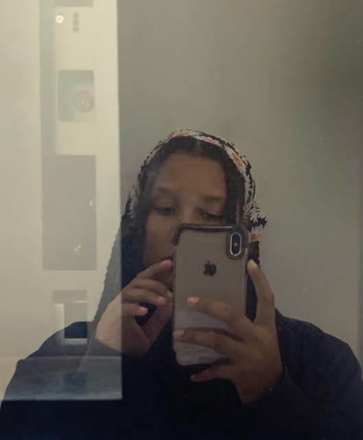 Tia Gordon artist profile image