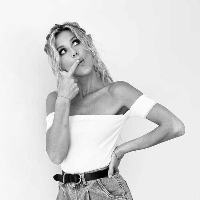 Kasia Moś artist profile image