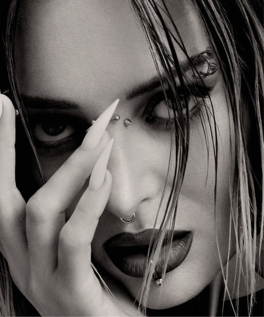 Delia's artist profile image