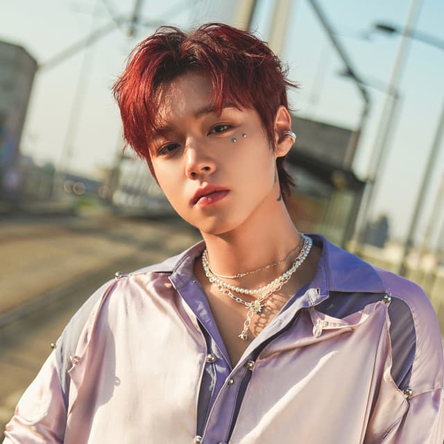 PARK JI HOON artist profile image