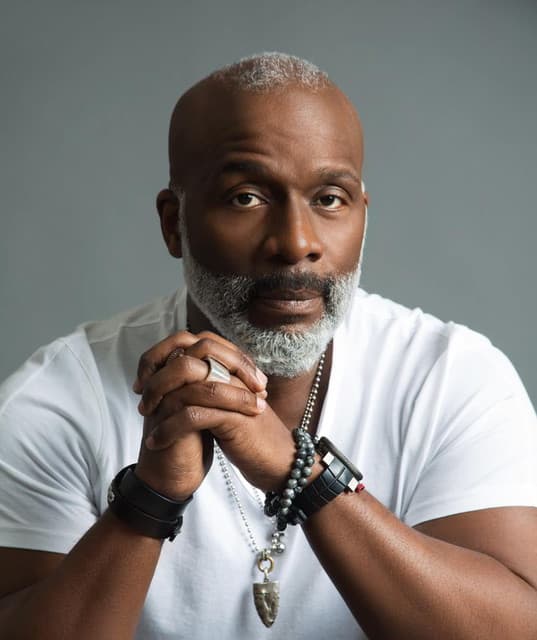 Bebe Winans's artist profile image