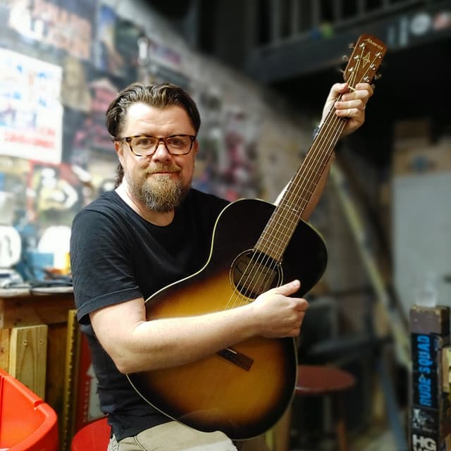 Damon Fowler artist profile image